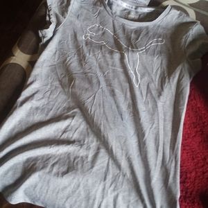 Puma exercise top